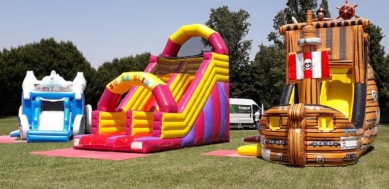 quanto far pagare accesso a giochi gonfiabili